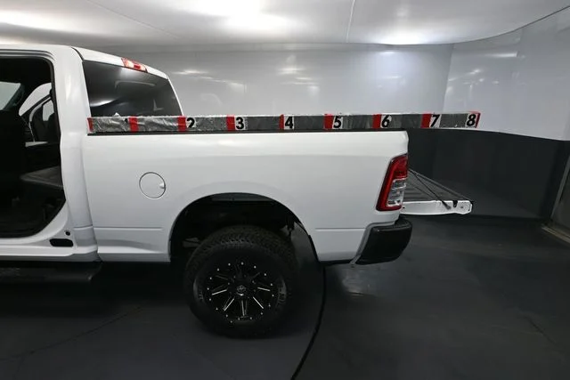 2022 RAM Ram 2500 Pickup Tradesman - Photo 36