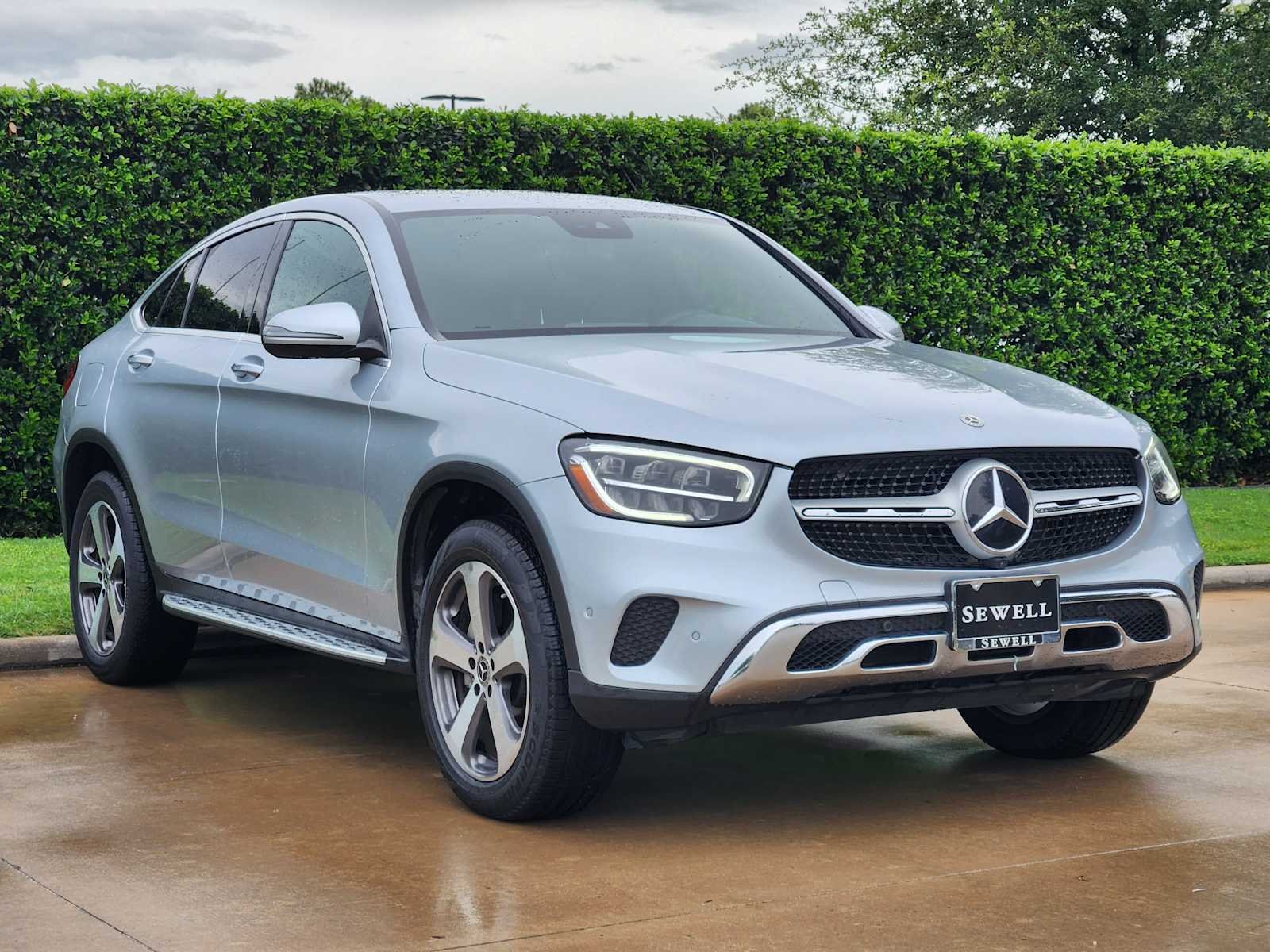 Certified Used 2021 Cirrus Silver Metallic Mercedes-Benz GLC 300 image 3