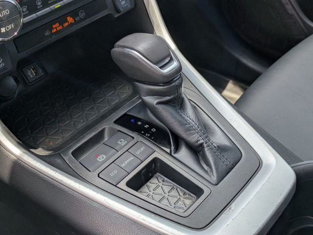 Used 2023 Gray Toyota XLE Premium image 21