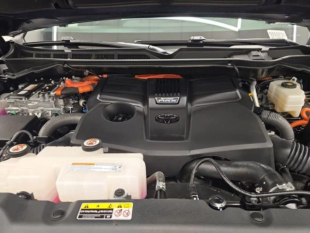 Used 2023 Blueprint Toyota Platinum image 42