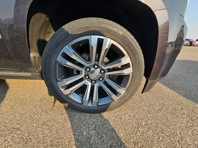 Used 2018 Iridium Metallic GMC Denali image 24