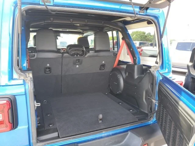 Used 2023 Blue Jeep Rubicon 392 image 10