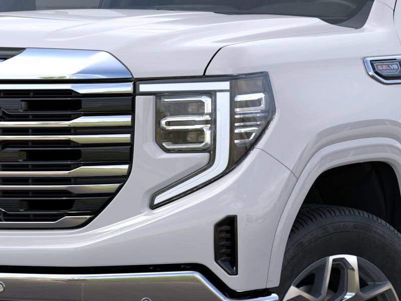 New 2025 GMC Sierra 1500 SLT 4D Crew Cab