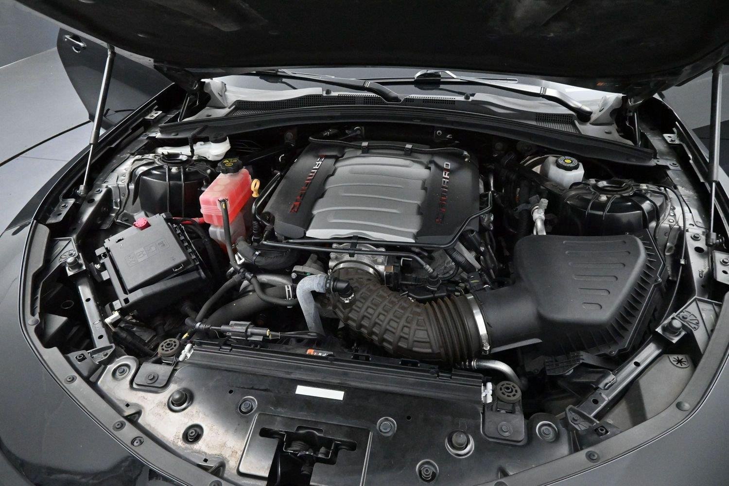 Used 2018 Black Chevrolet 2SS image 35