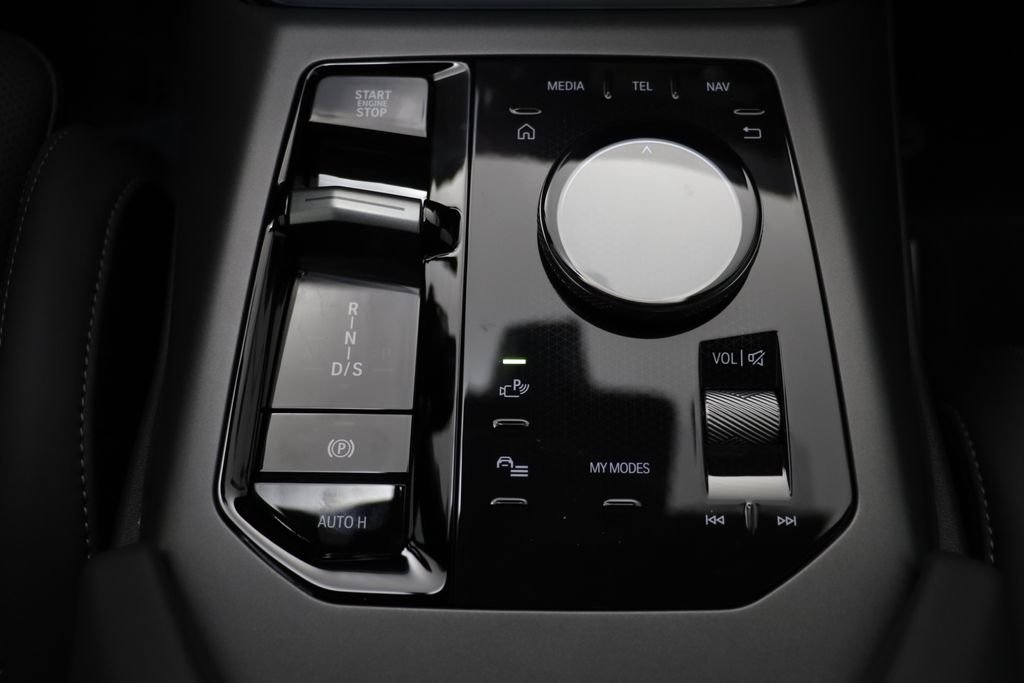 New 2026 Black Sapphire Metallic BMW 30 xDrive image 12