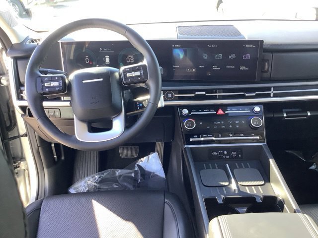 Certified Used 2025 Shimmering Silver Hyundai SEL image 13