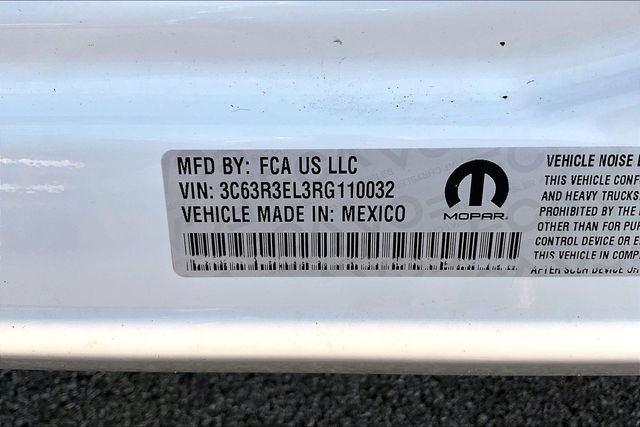 Used 2024 White Ram Laramie image 31