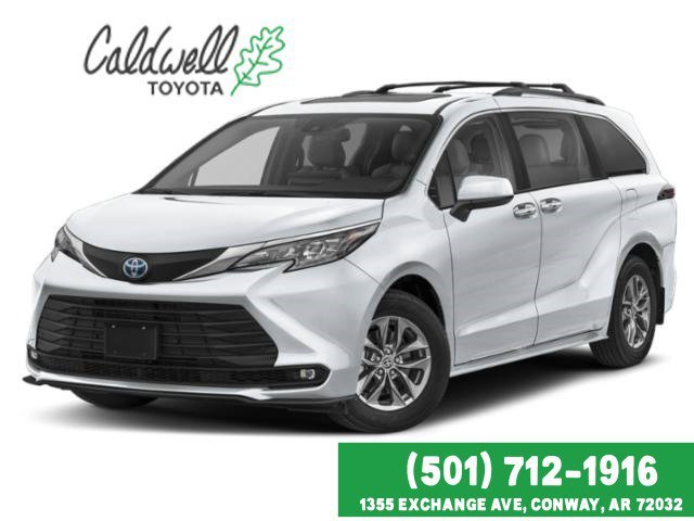 2025 Toyota Sienna XLE 8-Passenger Hybrid FWD's photo