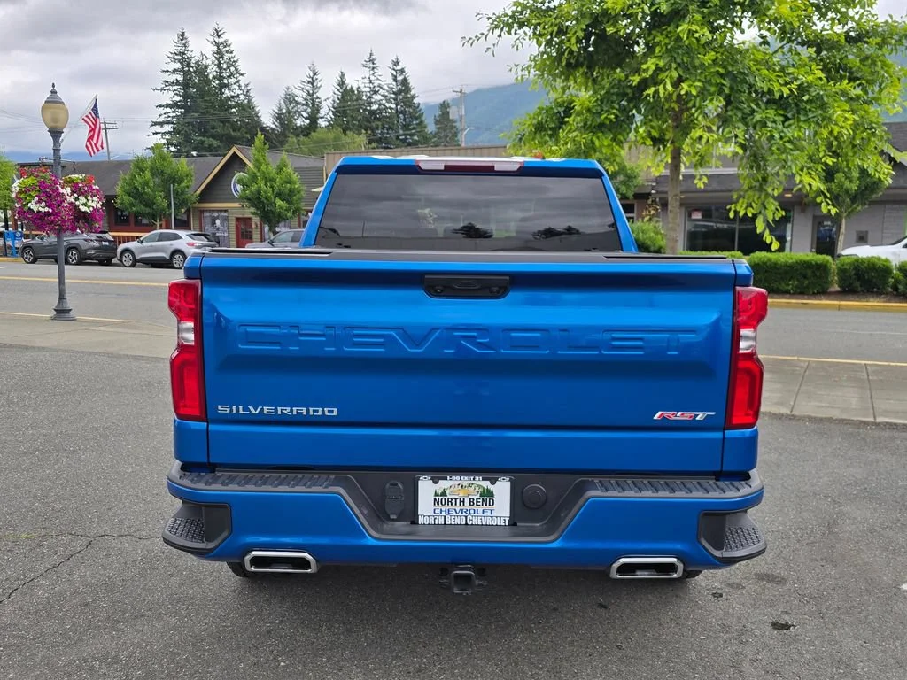 Used 2023 Glacier Blue Metallic Chevrolet RST image 6