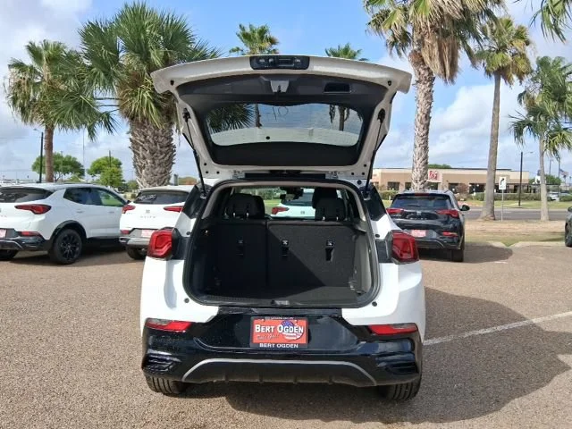 2026 Buick Encore GX Sport Touring - Photo 6