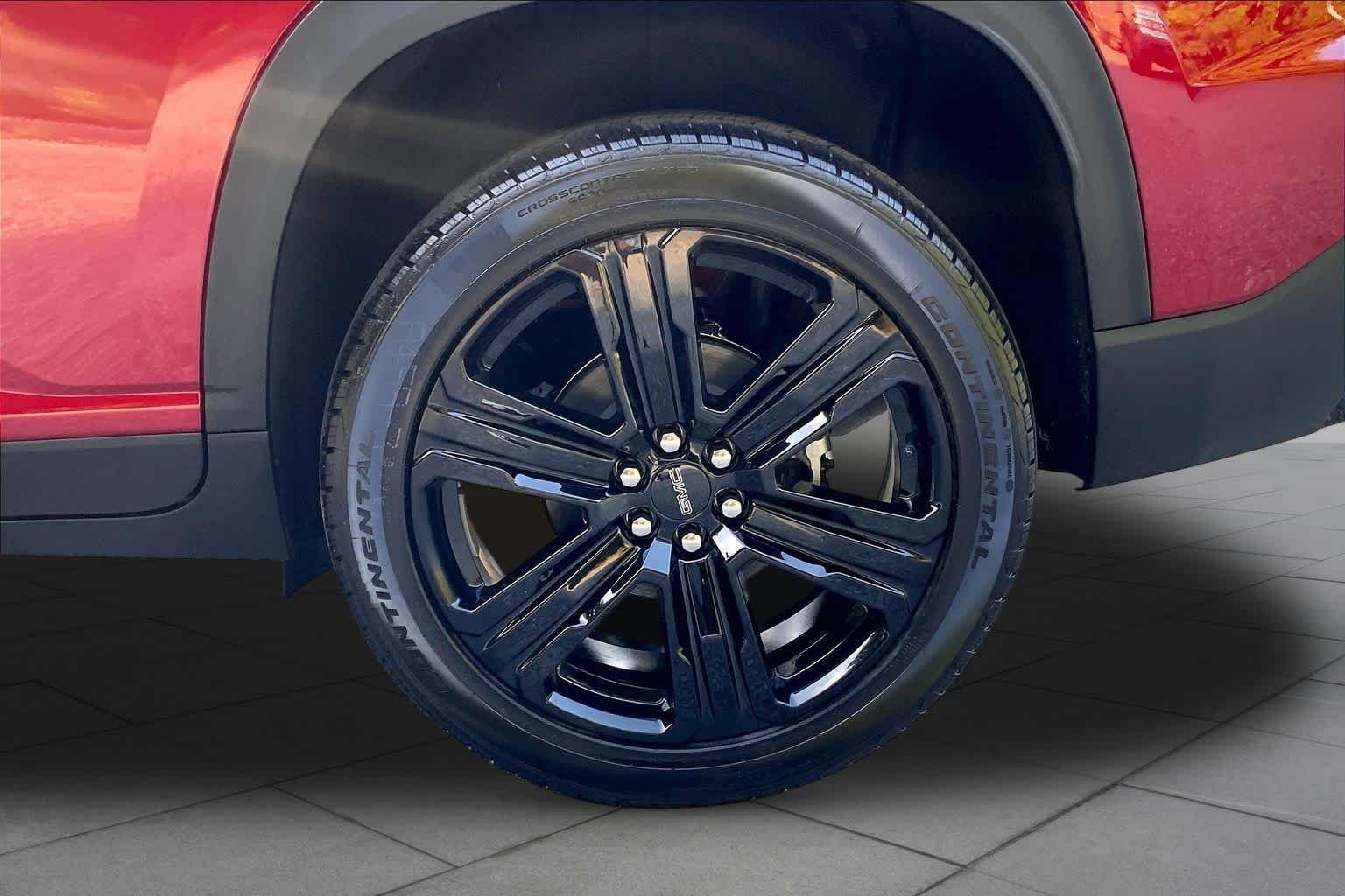 2026 GMC Acadia Elevation - Photo 10