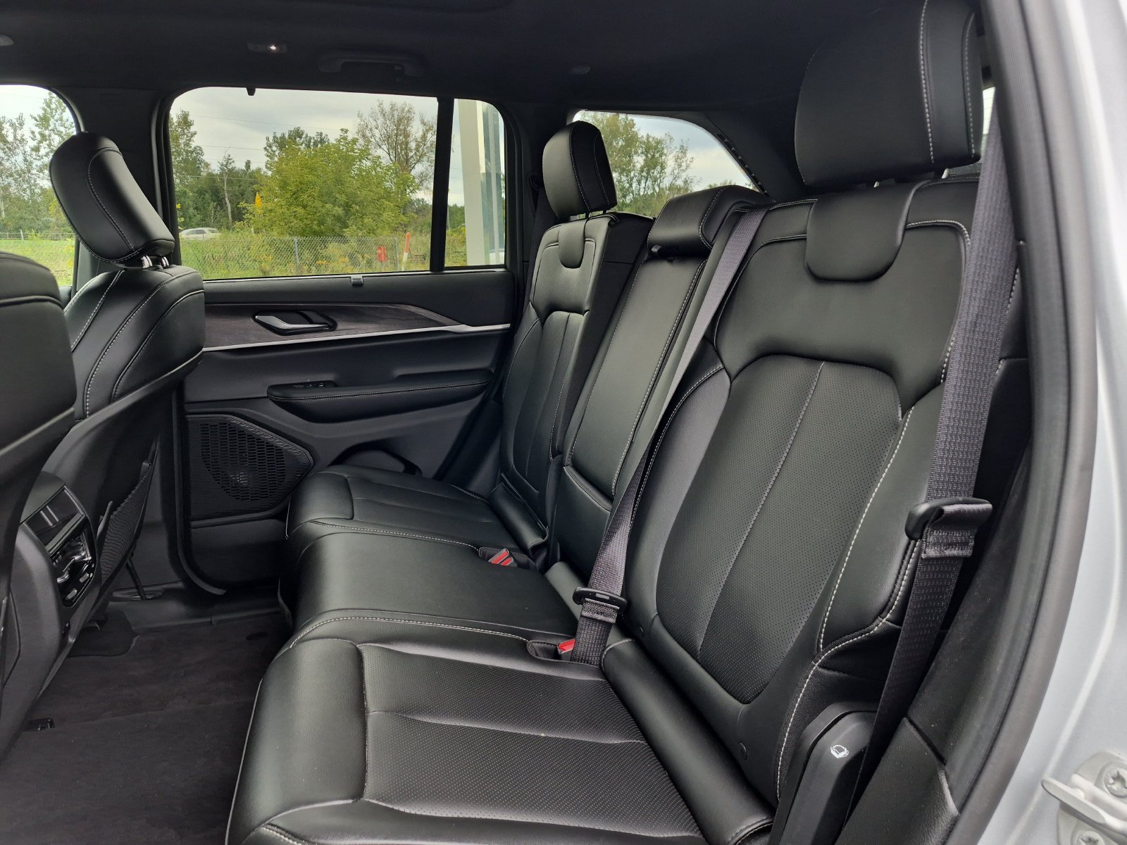 2025 Jeep Grand Cherokee Limited - Photo 22