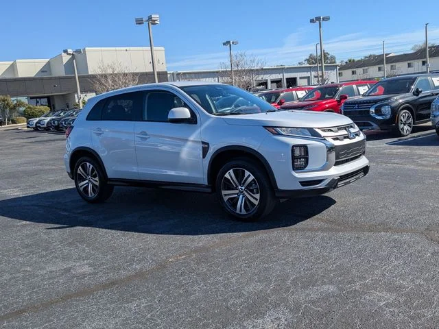 New 2026 White Mitsubishi ES image 4