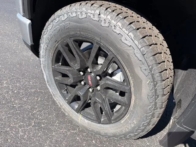 New 2026 Sterling Metallic GMC Elevation image 29
