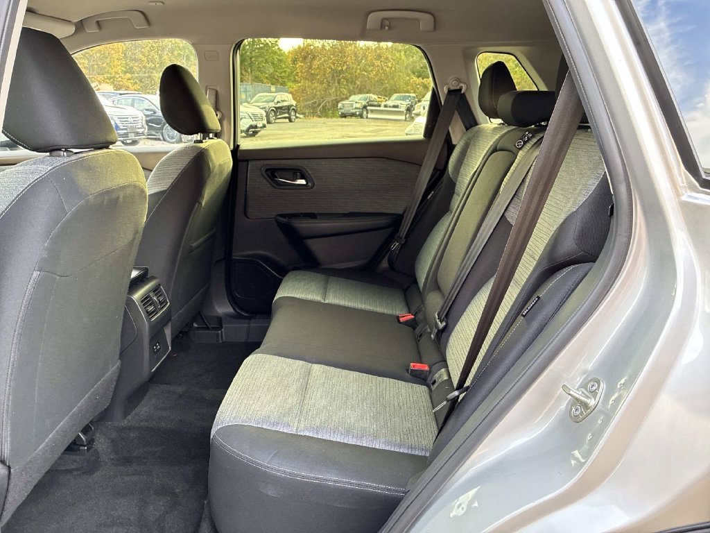 Used 2023 Silver Nissan SV image 14