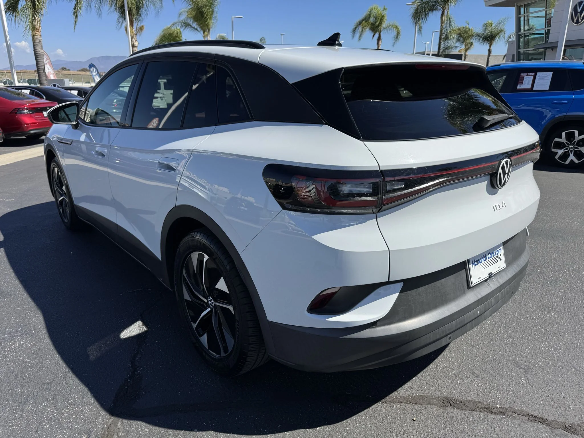Used 2021 Glacier White Metallic Volkswagen Pro S image 6