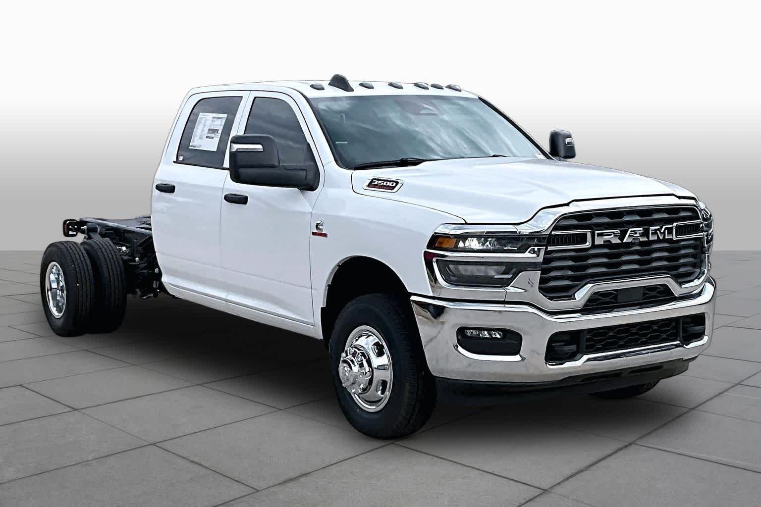 New 2026 Bright White Clearcoat Ram Tradesman image 3