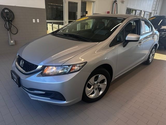 Used 2014 Silver Honda LX image 1