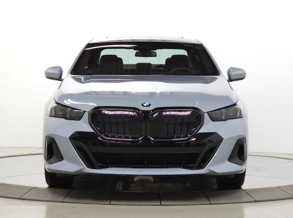 Used 2026 Gray Metallic BMW 530i xDrive image 2