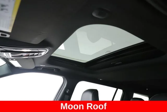 Used 2021 Gray Jeep Altitude image 18