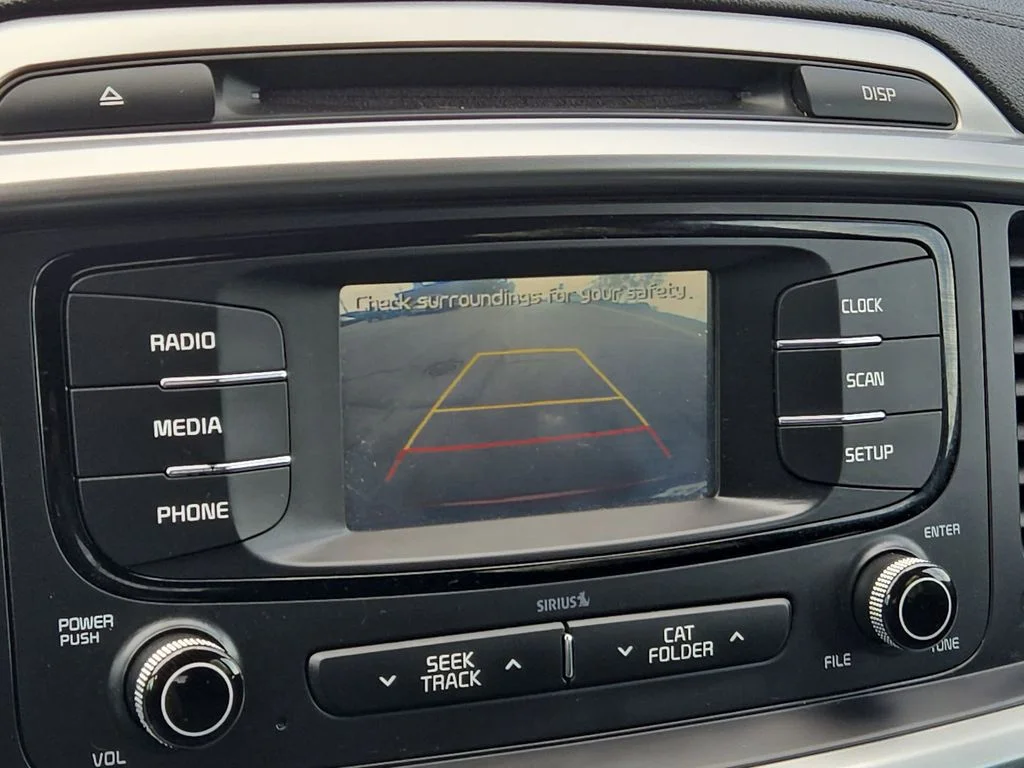 Used 2017 Red Kia LX image 35