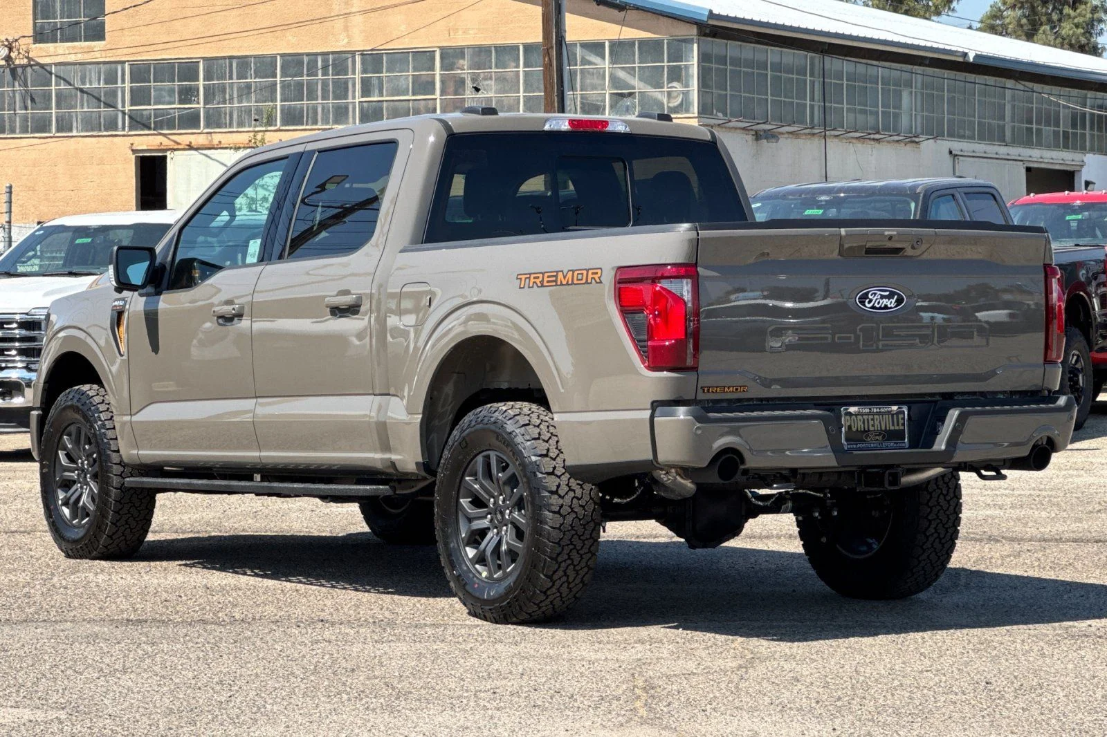 New 2026 Marsh Gray Ford Tremor® image 7