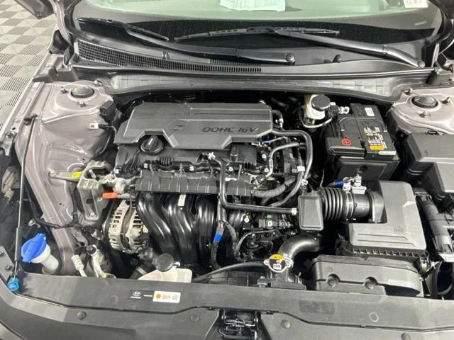 Used 2023 Gray Hyundai SEL image 25