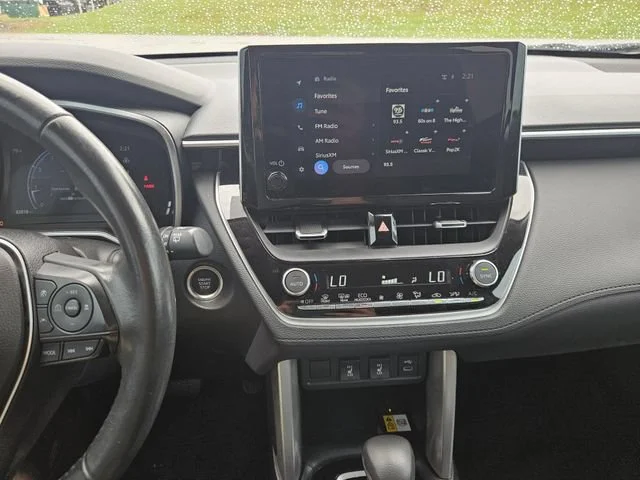 Used 2023 Red Toyota XLE image 17