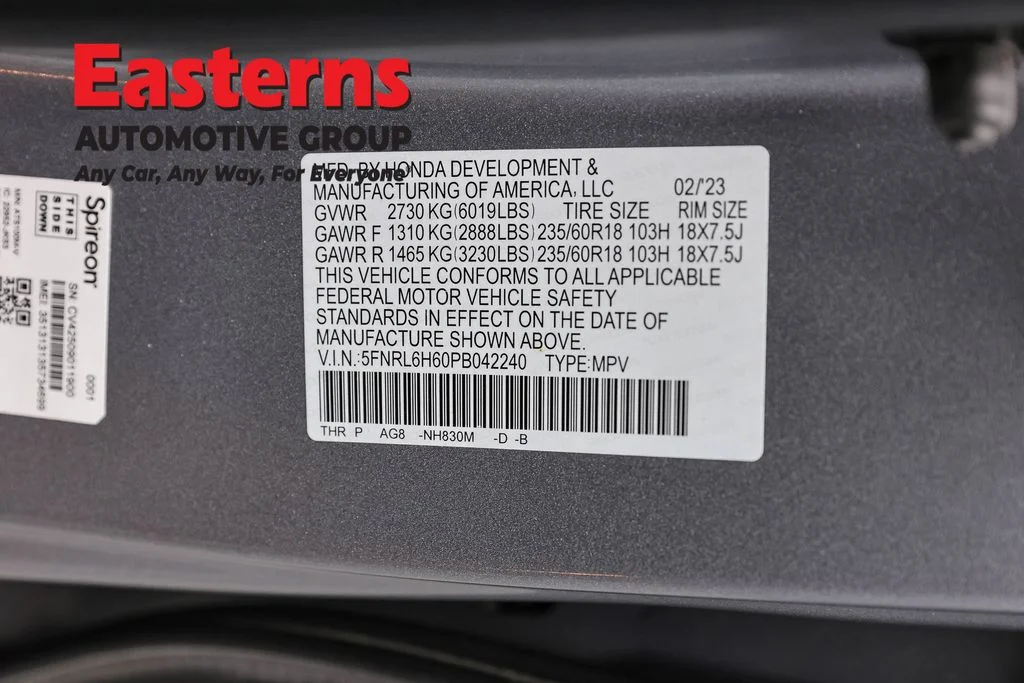Used 2023 Silver Honda EX-L image 32
