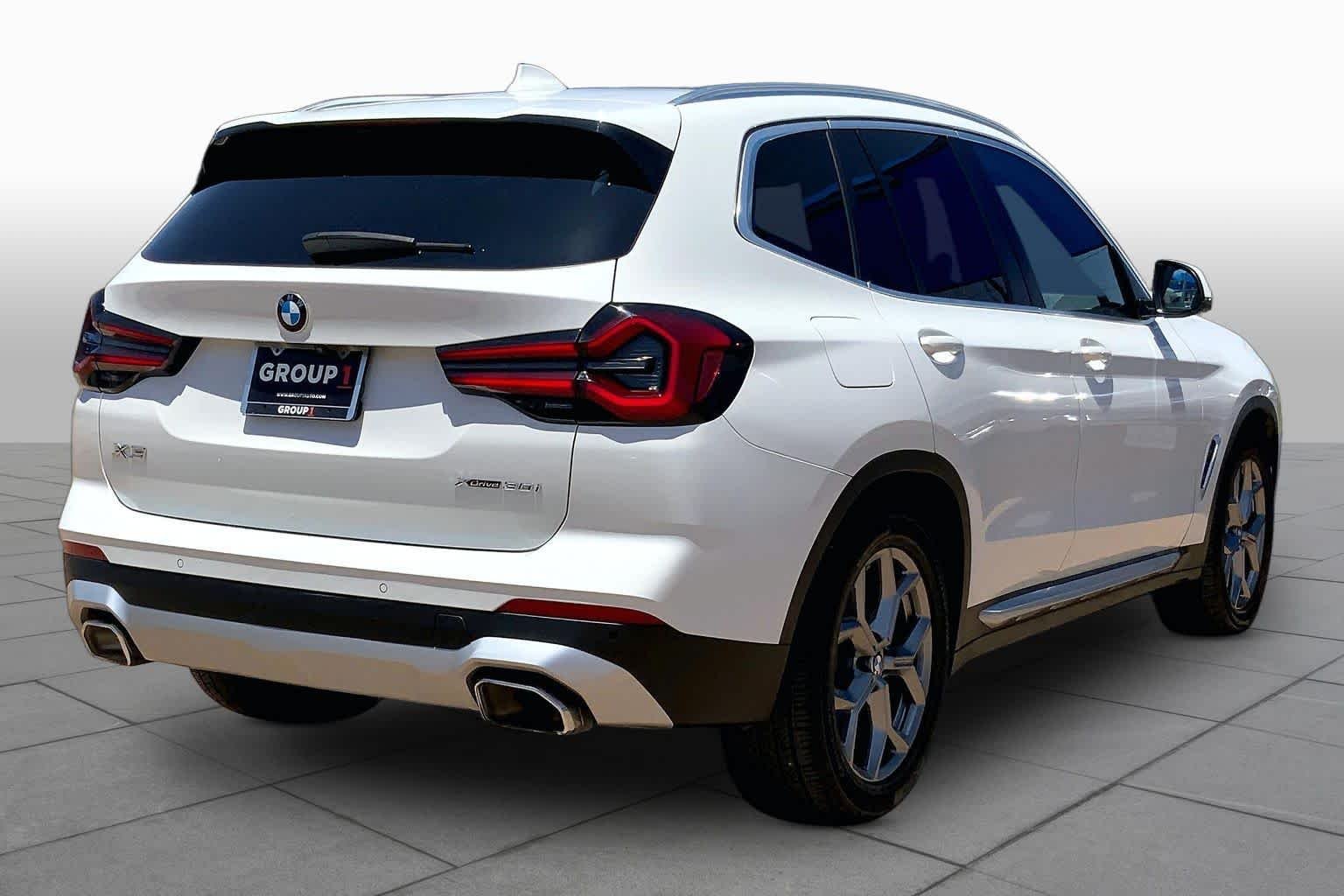 Used 2022 Alpine White BMW xDrive30i image 13