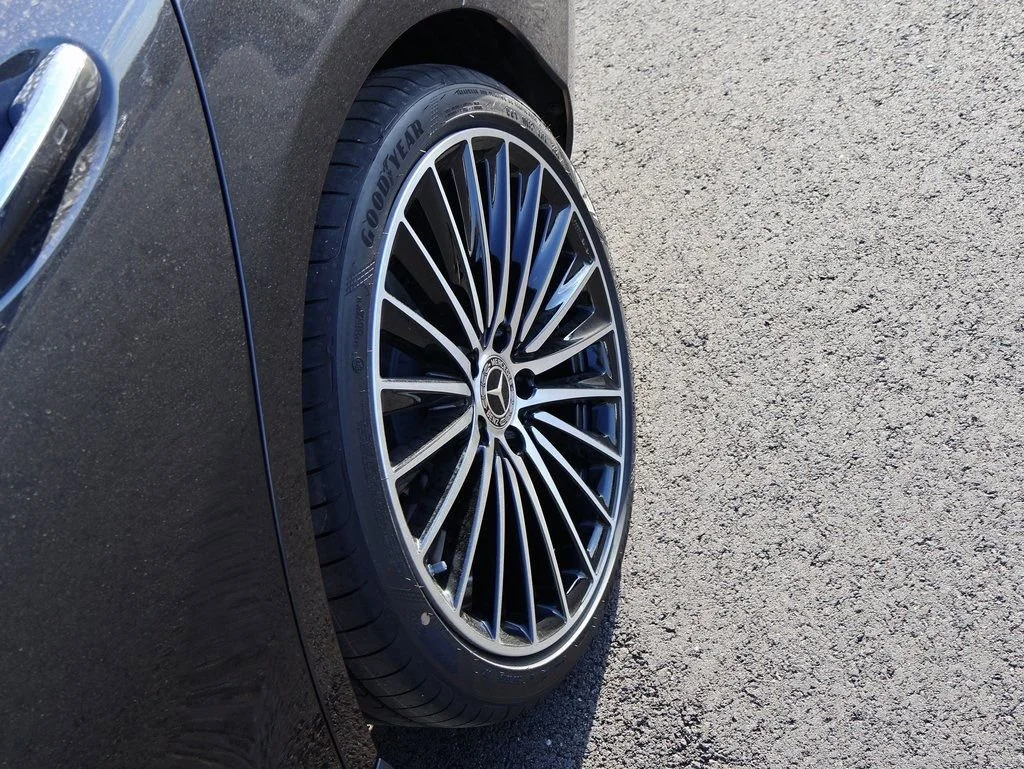 New 2026 Graphite Grey Metallic Mercedes-Benz C 300 image 83