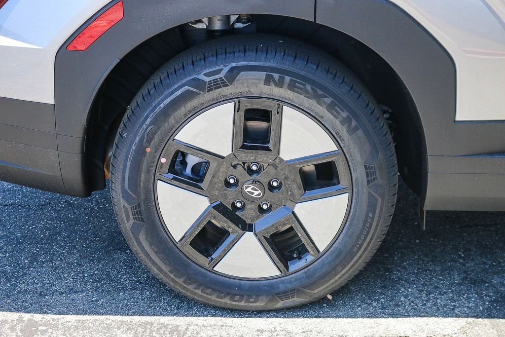 New 2026 Silver Hyundai SEL image 9