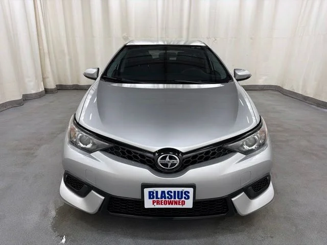 Used 2016 Silver Scion Base image 8