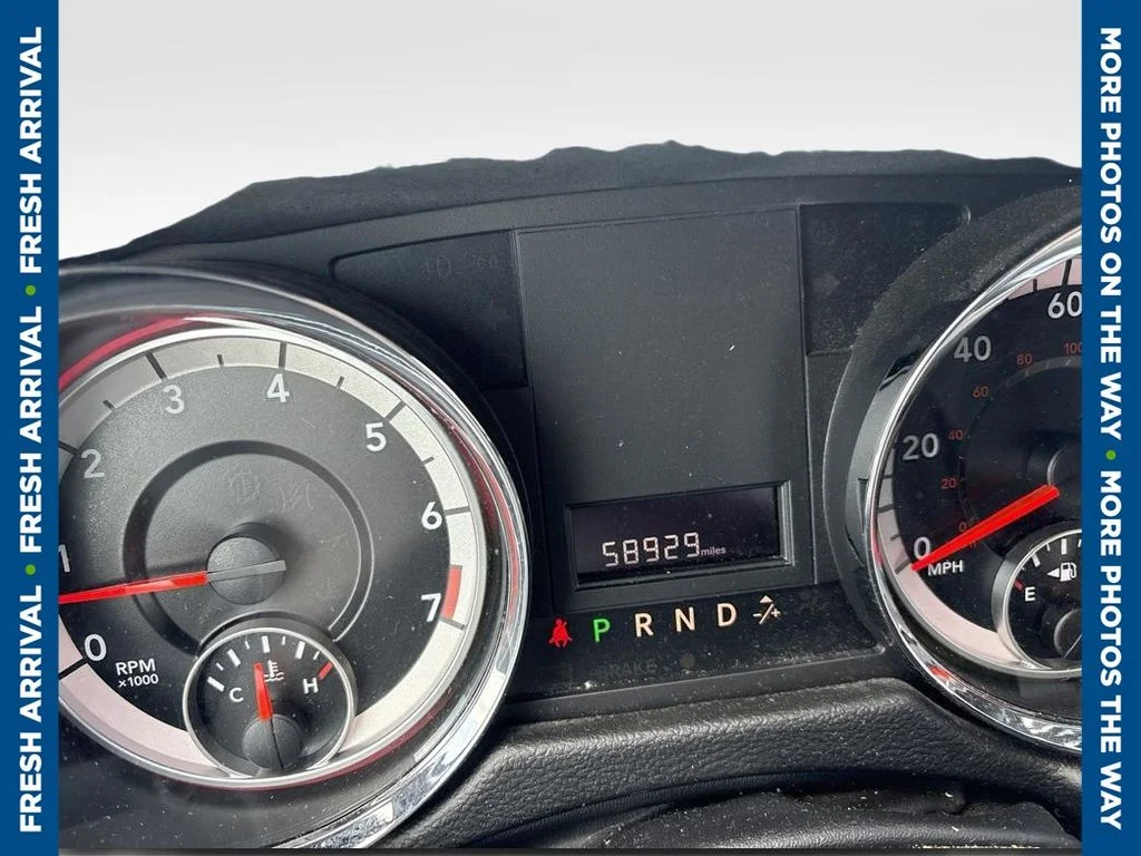 Used 2017 Red Dodge SE Plus image 1