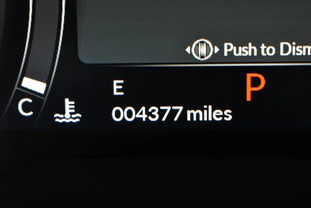 2025 Acura RDX A-Spec Package - Photo 18