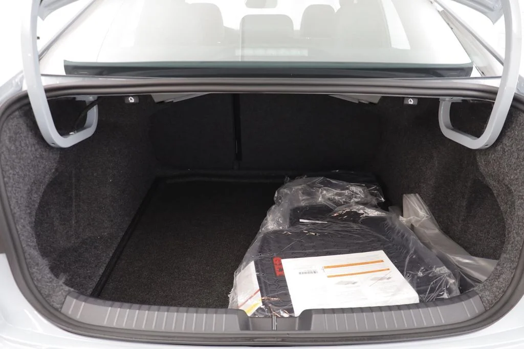 New 2026 Gray Volkswagen 2.0T Autobahn image 18