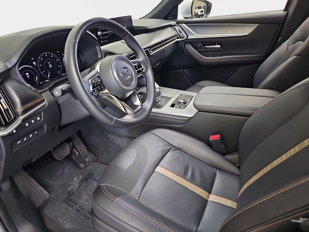 Used 2025 Silver Mazda Premium Plus image 19