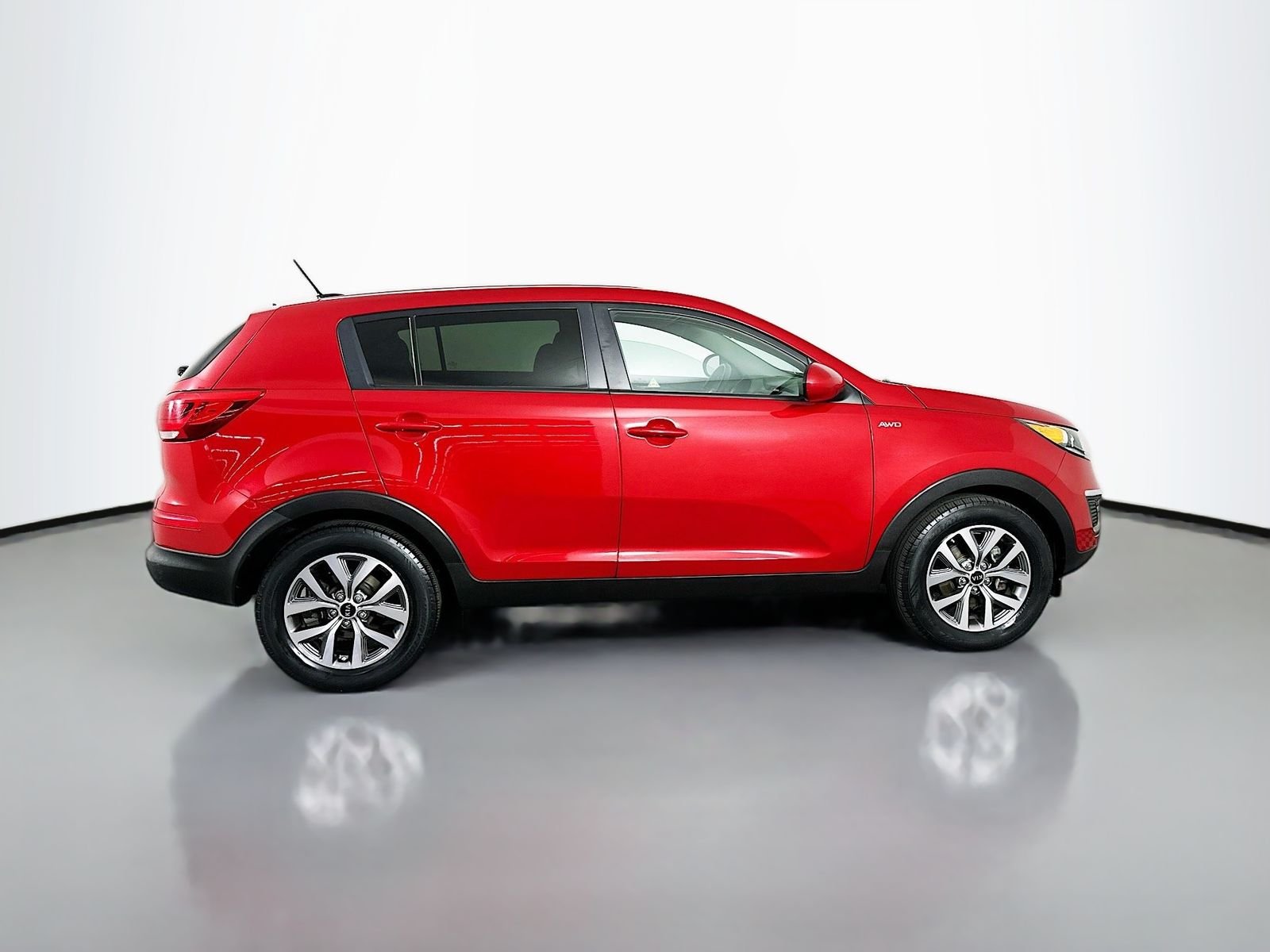 Used 2014 Signal Red Kia LX image 8