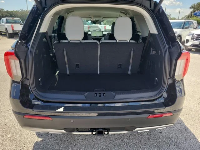 New 2026 Black Metallic Ford Active image 10