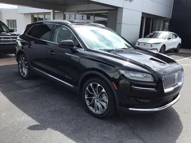 2022 Lincoln Nautilus Reserve AWD's photo