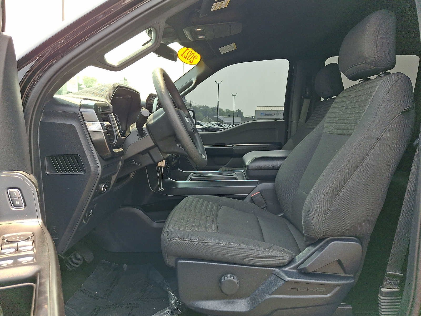 Used 2021 Agate Black Metallic Ford XL image 13