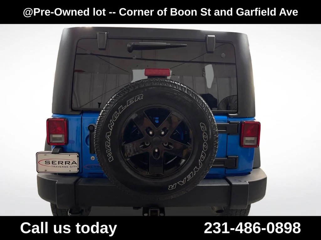 Used 2016 Blue Jeep Unlimited Sport image 8