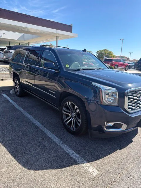 Used 2018 Blue GMC Denali image 1