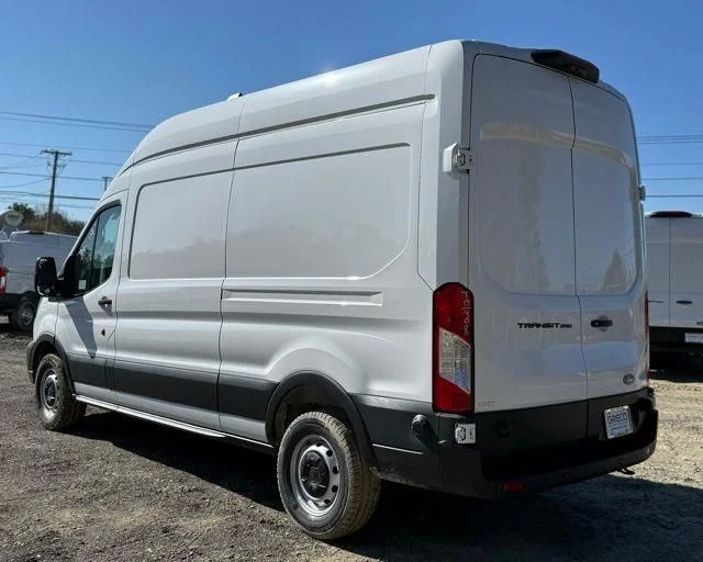 New 2026 Oxford White Ford Cargo Van image 10