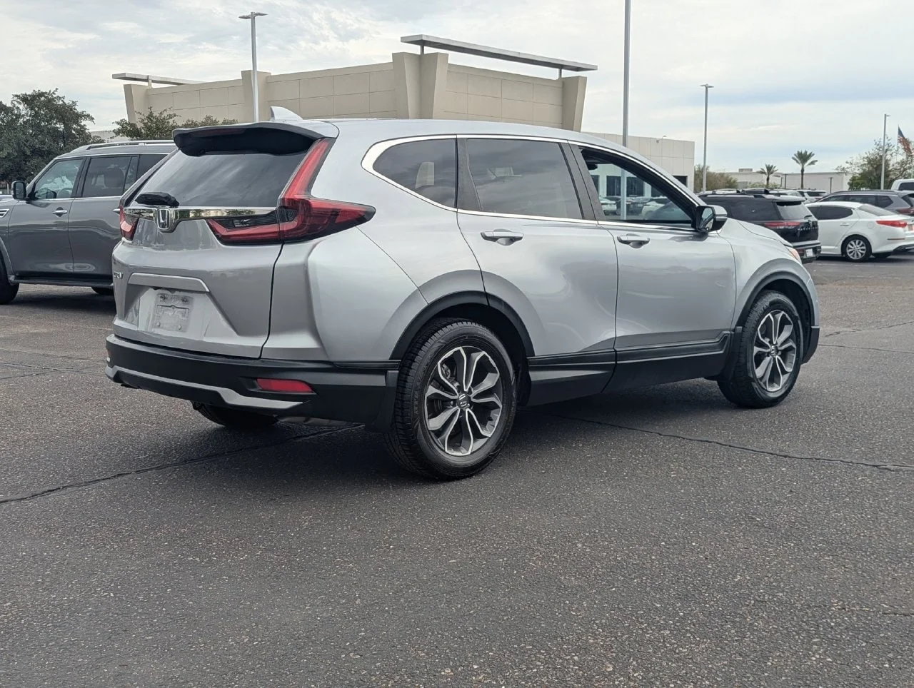 Used 2021 Lunar Silver Metallic Honda EX image 5