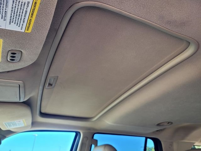 Used 2013 White Ford XLT image 12