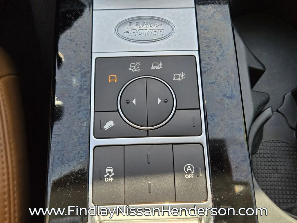 Used 2019  Land Rover HSE image 31