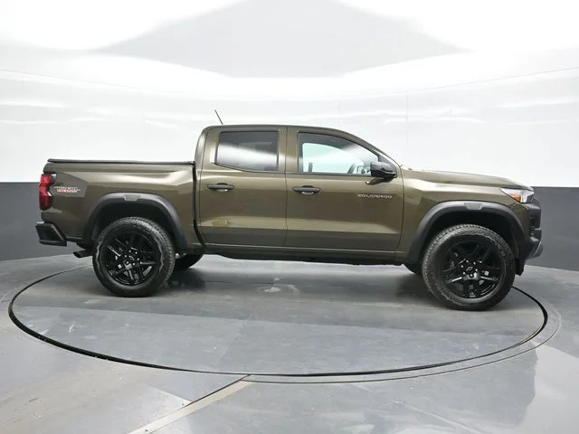 Used 2025 Brown Chevrolet Trail Boss image 8