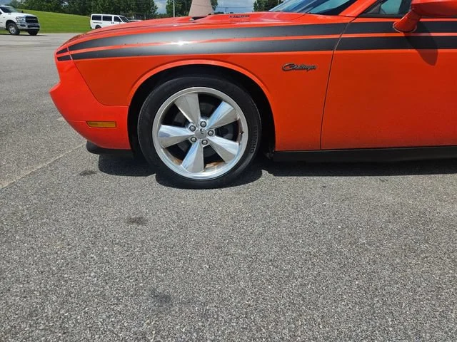 Used 2013 Orange Dodge R/T Classic image 26