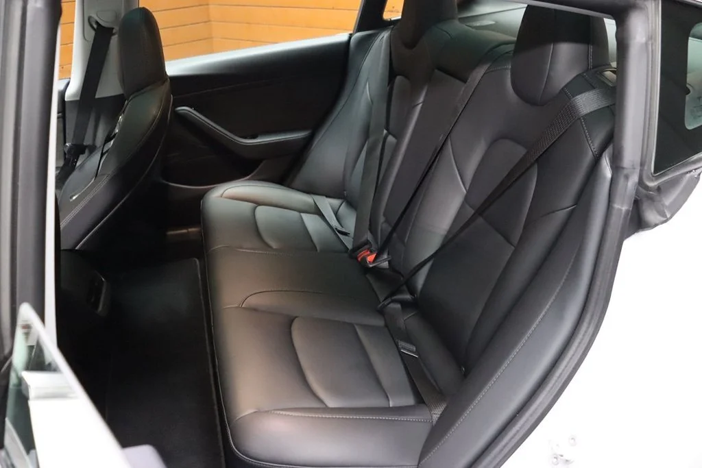 Used 2020 Pearl White Multi-Coat Tesla Long Range image 32